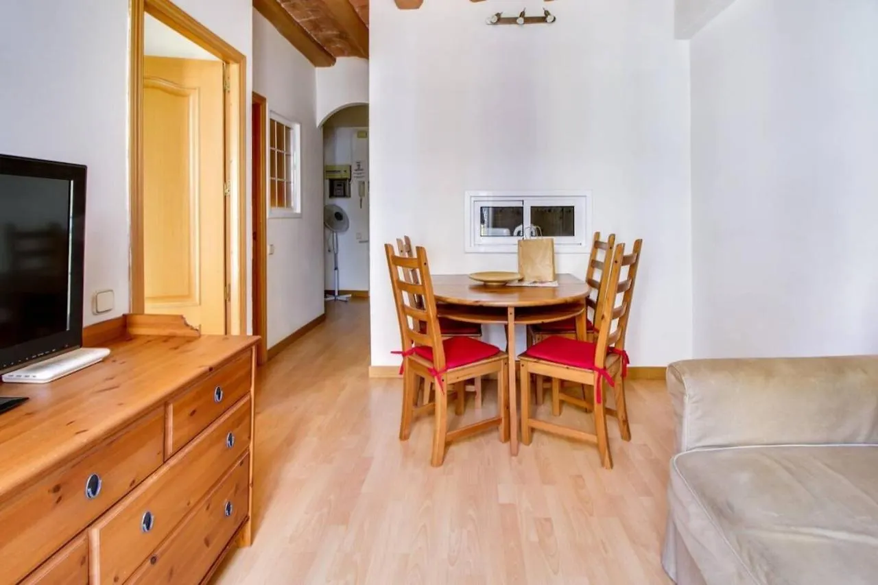 Apartment Modern 2 Bedroom In Poble Sec 7 Minutes To Metro