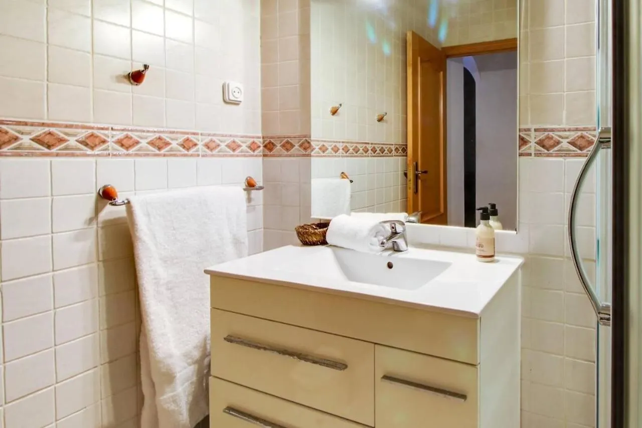 Modern 2 Bedroom In Poble Sec 7 Minutes To Metro Barcelona Španělsko